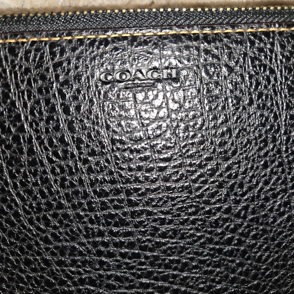 NWOT Coach Black Vintage Huge Leather Men's Zip Wallet